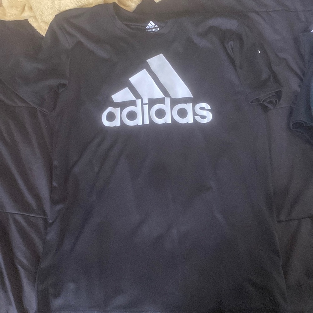 Black and white boys XL adidas t-shirt